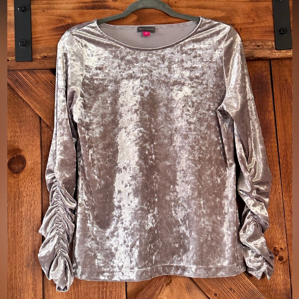 Grey Crushed Velvet Vince Camuto Top With Rushed Long Sleeves Sz MED
